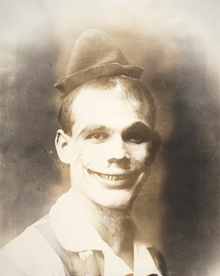 Edmondo Zacchini as "Pagnolta the Clown" | 1920 | The John and Mable Ringling Museum of Art, the State Art Museum of Florida, a division of Florida State University